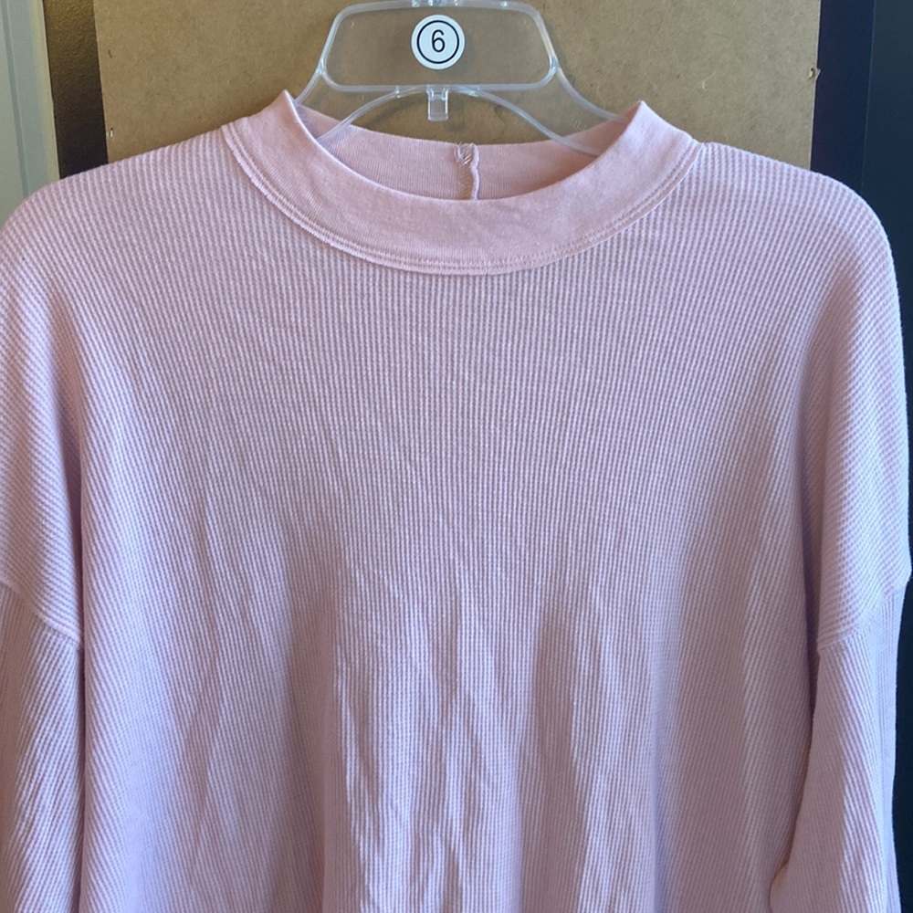 XS Victoria’s Secret PINK thermal top XS